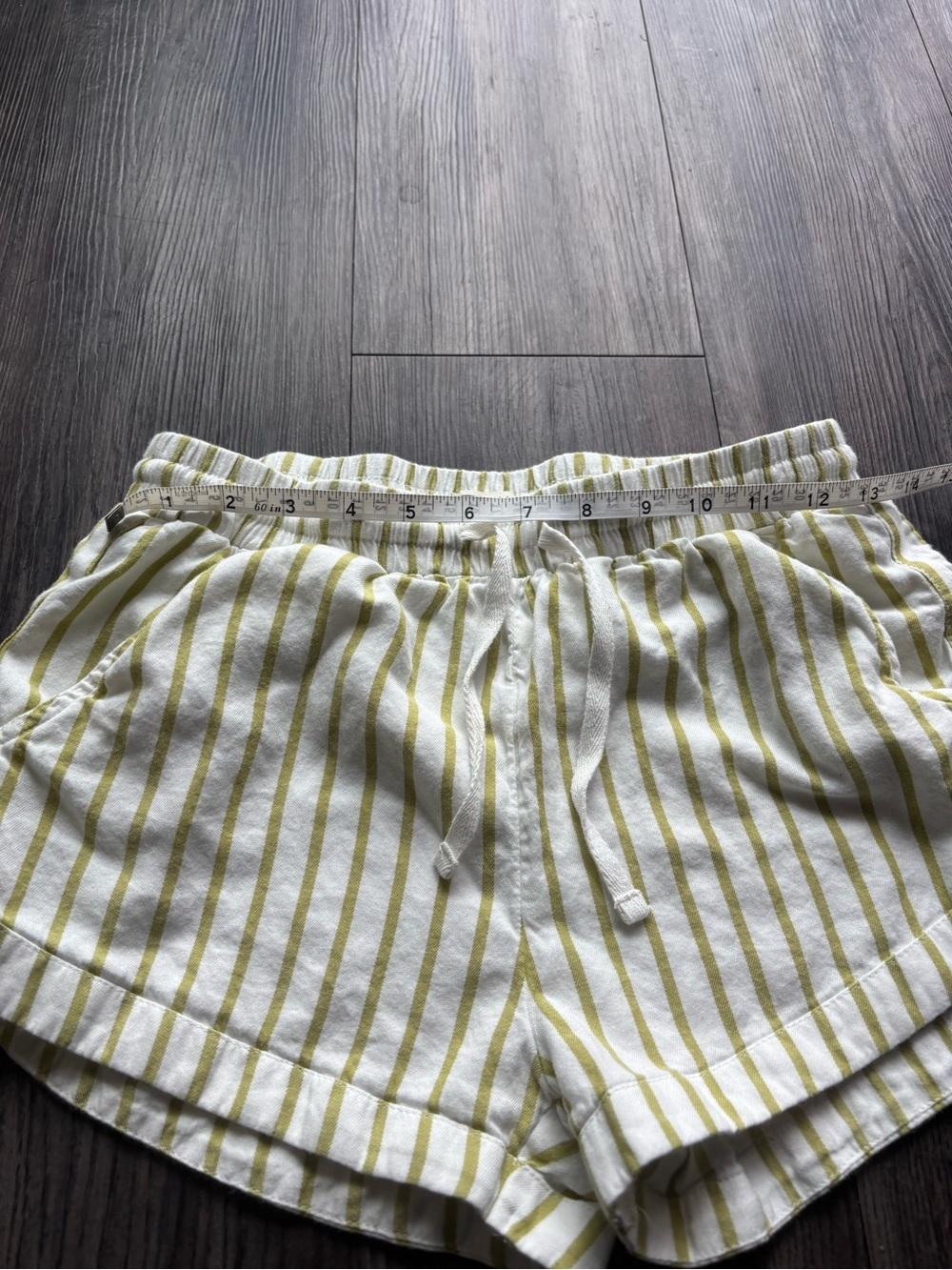 Billabong Short - Picture 3 of 5